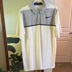 Nike Men's Polo Shirt in White and Gray